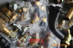 銅江TJX5201XXY廂式運(yùn)輸車用的玉柴YC6A240-20發(fā)動(dòng)機(jī)的配件及保養(yǎng)